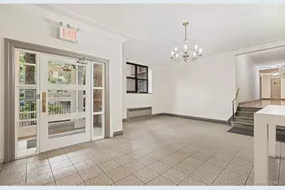 87-10 34th Avenue #6M, Jackson Heights, NY 11372 - Photo 16