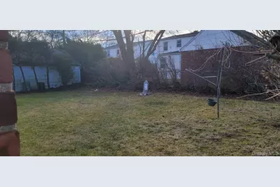 73 Schumacher Drive, New Hyde Park, NY 11040 - Photo 6