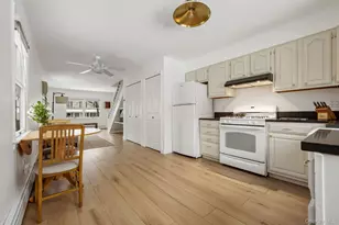 19 Windy Knolls, Greenwich, CT 06831 - Photo 2