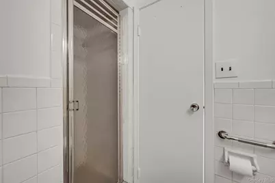 2261 Palmer Avenue #2M, New Rochelle, NY 10801 - Photo 20