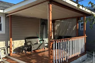 10 Elm Ave, Bay Shore, NY 11706 - Photo 6