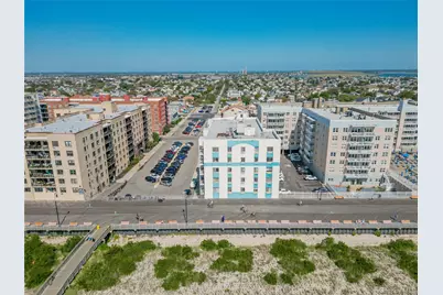 10 Franklin Boulevard #408, Long Beach, NY 11561 - Photo 18