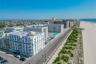 10 Franklin Blvd, Long Beach, NY 11561 - Photo 2