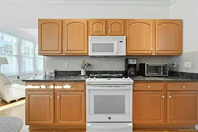 10 Sagaponack Court #10, Ridge, NY 11961 - Photo 26