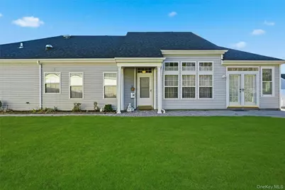 10 Sagaponack Court #10, Ridge, NY 11961 - Photo 4