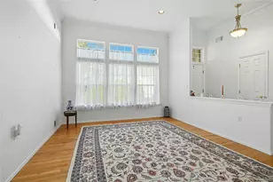 10 Sagaponack Ct, Ridge, NY 11961 - Photo 6