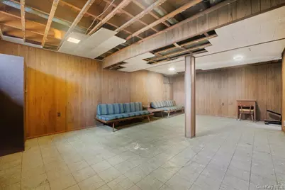 25 Lois Lane, Farmingdale, NY 11735 - Photo 22