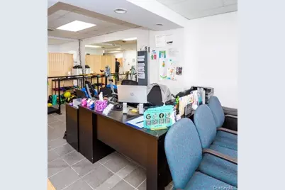 86-20 Jamaica Avenue, Woodhaven, NY 11421 - Photo 4