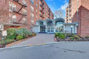 54-44 Little Neck Parkway Pkwy, Little Neck, NY 11362 - Photo 4