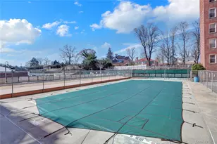 54-44 Little Neck Parkway Pkwy, Little Neck, NY 11362 - Photo 22