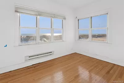 23 Troy Avenue, Long Beach, NY 11561 - Photo 6