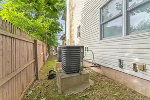 51 Atlantic Ave, Freeport, NY 11520 - Photo 34