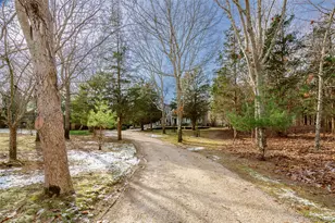10 Deer Path, East Hampton, NY 11937 - Photo 2