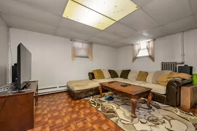 2445 Yates Avenue, Bronx, NY 10469 - Photo 22