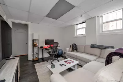 2445 Yates Avenue, Bronx, NY 10469 - Photo 20