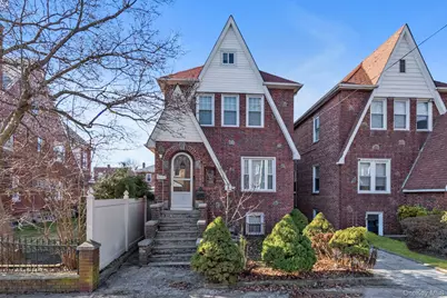 2445 Yates Avenue, Bronx, NY 10469 - Photo 2