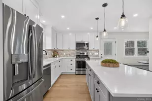 11 Appleblossom Ln, Hopewell Junction, NY 12533 - Photo 10