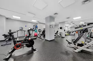 251 E 51st St, New York, NY 10022 - Photo 12