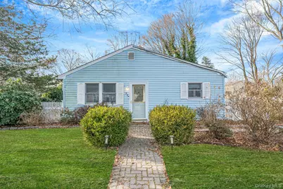 39 Kay Road, Calverton, NY 11933 - Photo 2