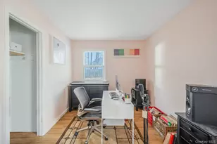 39 Kay Rd, Calverton, NY 11933 - Photo 12