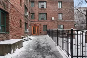 2220 E Tremont Ave, Bronx, NY 10462 - Photo 2