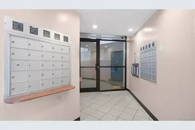 2220 E Tremont Avenue #7F, Bronx, NY 10462 - Photo 6