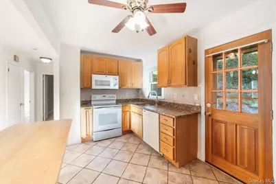 273 Madison Avenue, Port Chester, NY 10573 - Photo 8