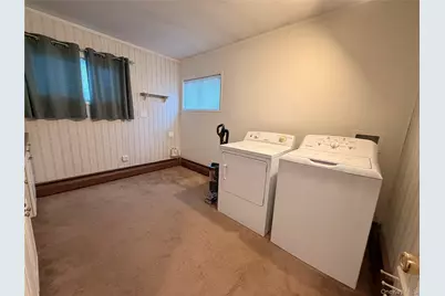 12 Elves Lane, Levittown, NY 11756 - Photo 14