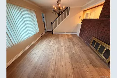 12 Elves Lane, Levittown, NY 11756 - Photo 6