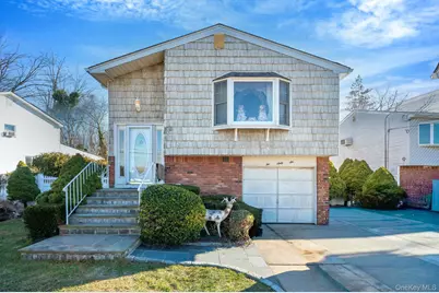 266 Kellum Street, West Babylon, NY 11704 - Photo 1