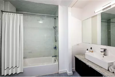 250 S Central Park Avenue #3I, Hartsdale, NY 10530 - Photo 2