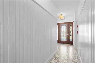 584 Main St, Islip, NY 11751 - Photo 10