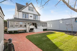 584 Main St, Islip, NY 11751 - Photo 2