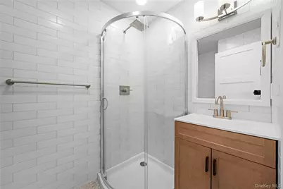 584 Main Street #1, Islip, NY 11751 - Photo 8