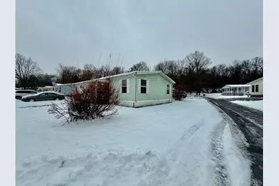 129 Brittany Terrace #129, Rock Tavern, NY 12575 - Photo 6