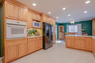13 Edna Dr, Hyde Park, NY 12538 - Photo 12