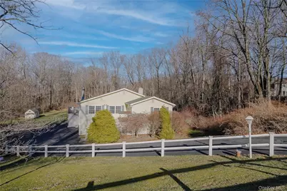 13 Edna Drive, Hyde Park, NY 12538 - Photo 2