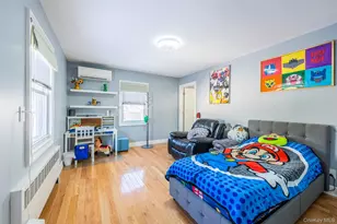 94 Sheridan Blvd, Mineola, NY 11501 - Photo 18