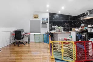 21 Linden Blvd, Hicksville, NY 11801 - Photo 20