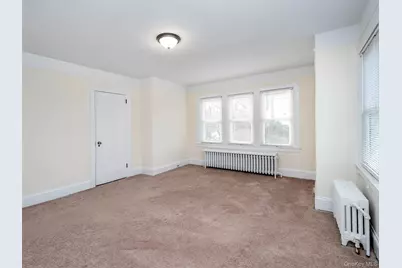 118 McLaughlin Street, Glen Cove, NY 11542 - Photo 16