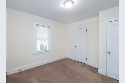 118 McLaughlin Street, Glen Cove, NY 11542 - Photo 18