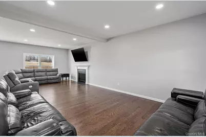 10 Harrier Ridge Drive, Wallkill, NY 12589 - Photo 18