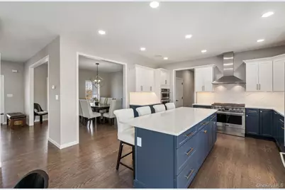 10 Harrier Ridge Drive, Wallkill, NY 12589 - Photo 2