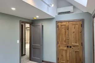 24 Lindner Pl, Smithtown, NY 11787 - Photo 22