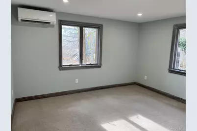 24 Lindner Place, Smithtown, NY 11787 - Photo 18