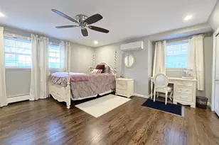 94 Clarendon Rd, Ronkonkoma, NY 11779 - Photo 12