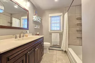 94 Clarendon Rd, Ronkonkoma, NY 11779 - Photo 8