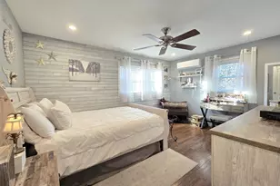 94 Clarendon Rd, Ronkonkoma, NY 11779 - Photo 16