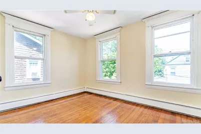 177 Franklin Avenue #2nd Fl, Sea Cliff, NY 11579 - Photo 6