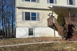 27 Dandelion Ln, Wallkill, NY 12589 - Photo 16